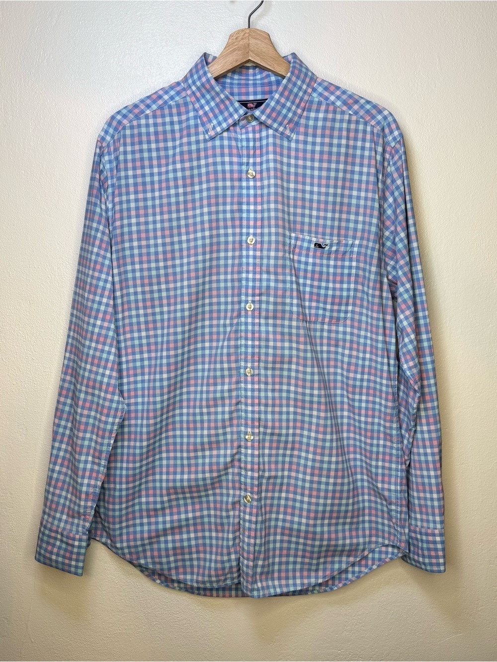 Vineyard Vines Button Down Classic Fit Tucker Shirt Men's Sz Medium Pastel Plaid
